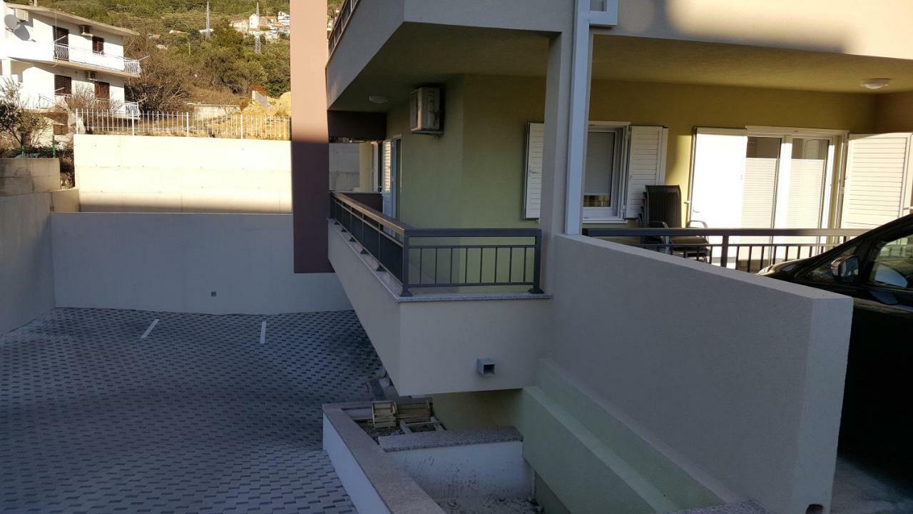 Arena 5-stars Premium-accommodation Apartment *